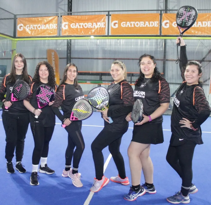 Momento de Pincoyas Pádel en Club Bahía Sports
